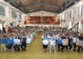 賴香伶化身「糖量小偵探」席地開講 苗栗學童潔牙賽大秀魔法魅力