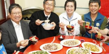 安心享客家粄食！ 楊文科宣布營養午餐5月恢復粄條