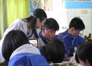 用心教學成就每一個孩子-竹縣博愛國中劉文育榮獲師鐸獎