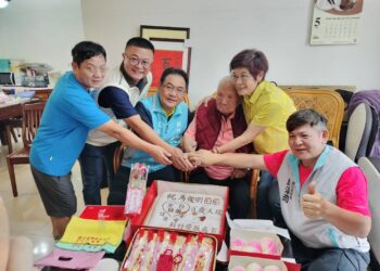 榮民馬俊明爺爺歡慶百歲生日 新竹榮服處溫馨祝壽