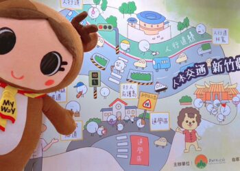 走進人本交通！新竹縣成果展遠百登場　秀13鄉鎮建設、首創手繪地圖　互動遊戲送限量好禮