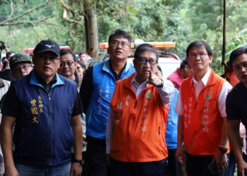 楊文科赴尖石勘查搶修情形 指示全力救災