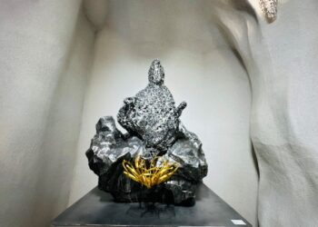 空間的詩意進入洞窟欣賞獨特美學　許文融美術館在苗栗三義正式開館